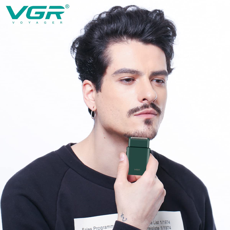 Afeitadora Mini Shaver y Trimmer VGR390 Viaje Recargable